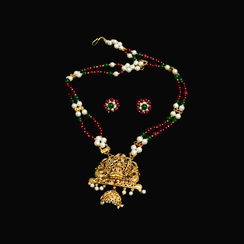 2 Layers White and Maroon Colour Green & rectangle Connector & Big Lakshmi Pendant