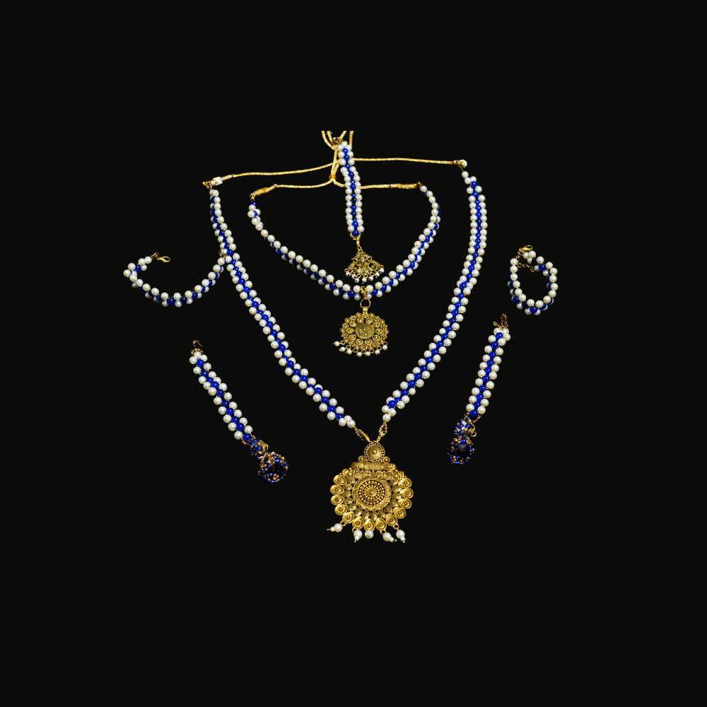 White Darkblue Colour Round Gold Metal Pendant