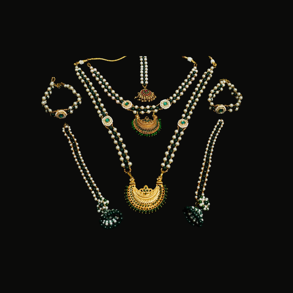 White and Green Colour Green Mugappu & Chandbali Pendant